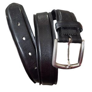 HOLT RENFREW Men's Black Leather Belt Made in Italy